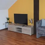 Apartmán Royal - Geraeumige Mit Balkon Nahe Seepark Und Dortmund! Lünen