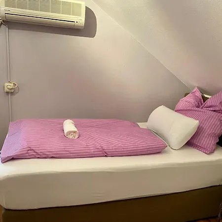 شقة Royal - Geraeumige Mit Balkon Nahe Seepark Und Dortmund! *