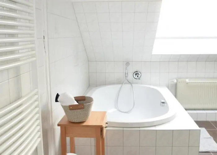 Royal - Geraeumige Mit Balkon Nahe Seepark Und Dortmund! Lünen