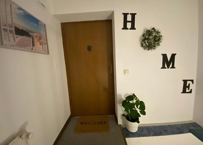 Royal - Geraeumige Mit Balkon Nahe Seepark Und Dortmund!